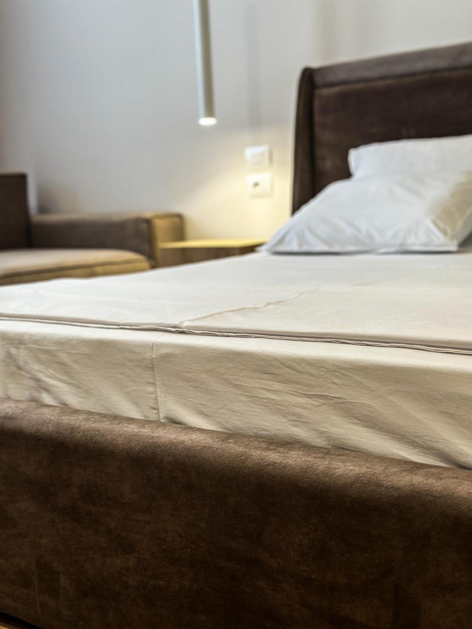 Alexander & Apartment Durres